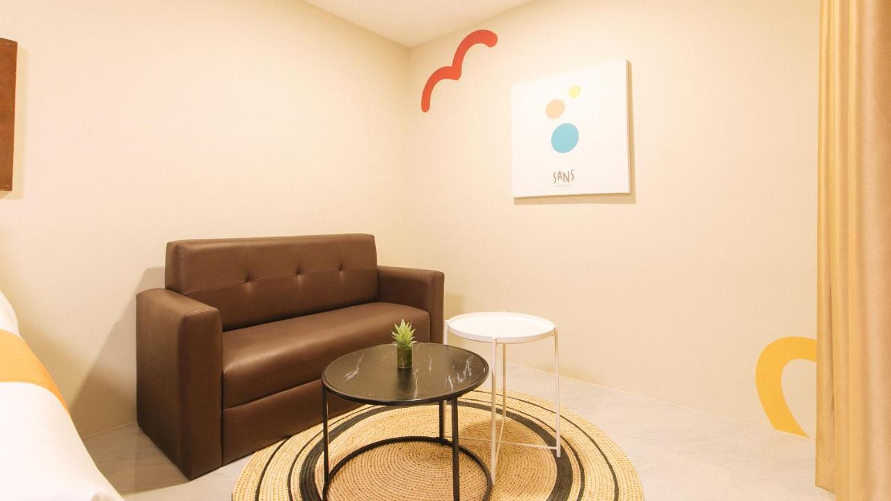 Sans Hotel At Algers Suites Marikina By Reddoorz Extérieur photo