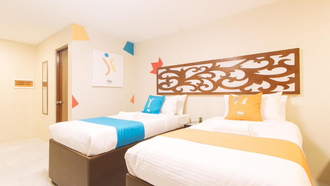 Sans Hotel At Algers Suites Marikina By Reddoorz Extérieur photo