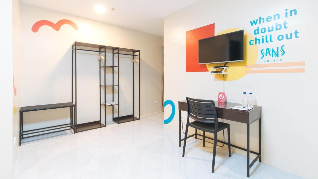 Sans Hotel At Algers Suites Marikina By Reddoorz Extérieur photo